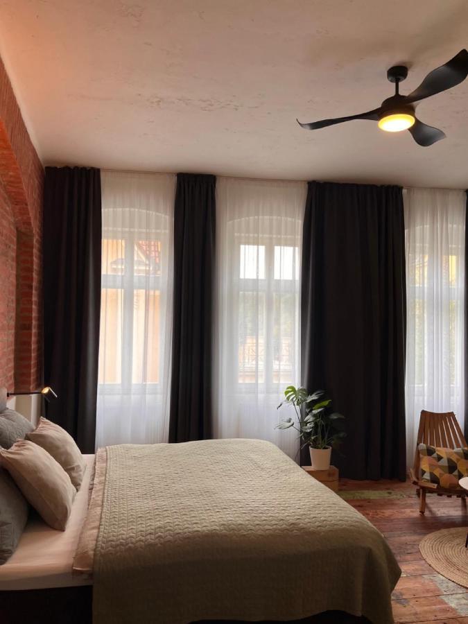 Four Rooms Carlsbad Authentic Karlsbad Exterior foto
